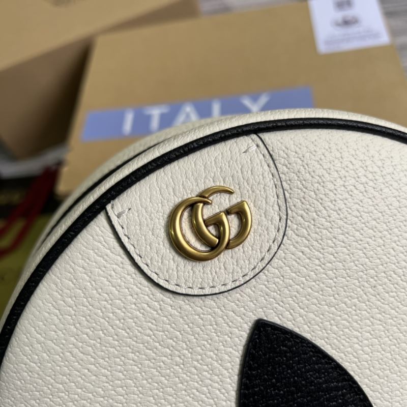 Gucci Round Bags